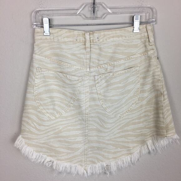 We the Free Tan Tiger Stripe Denim Mini NWt  Skirt 25 - Picture 7 of 8